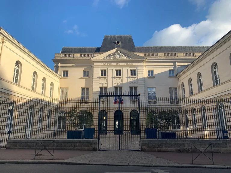 Hôtel de ville Issy-les-Moulineaux